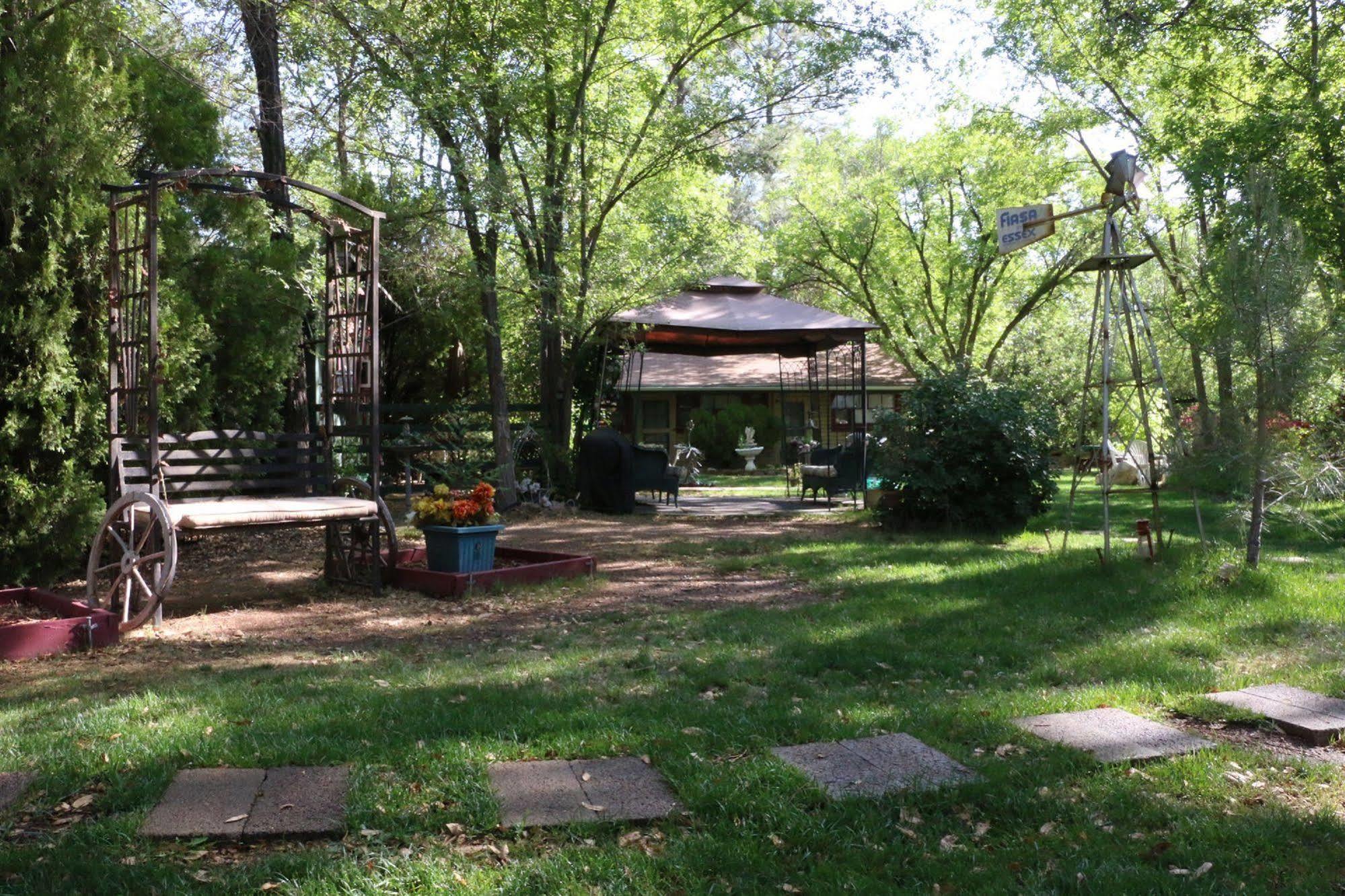Apple Creek Cottages Prescott Exterior photo