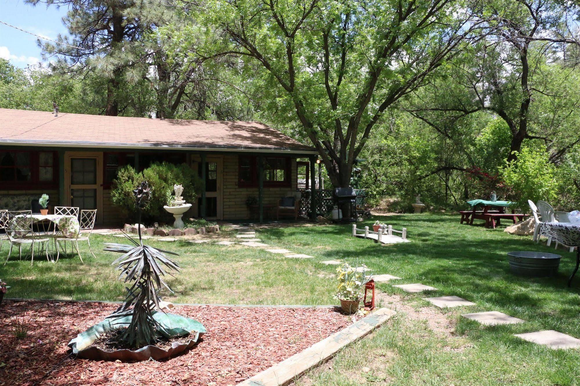 Apple Creek Cottages Prescott Exterior photo