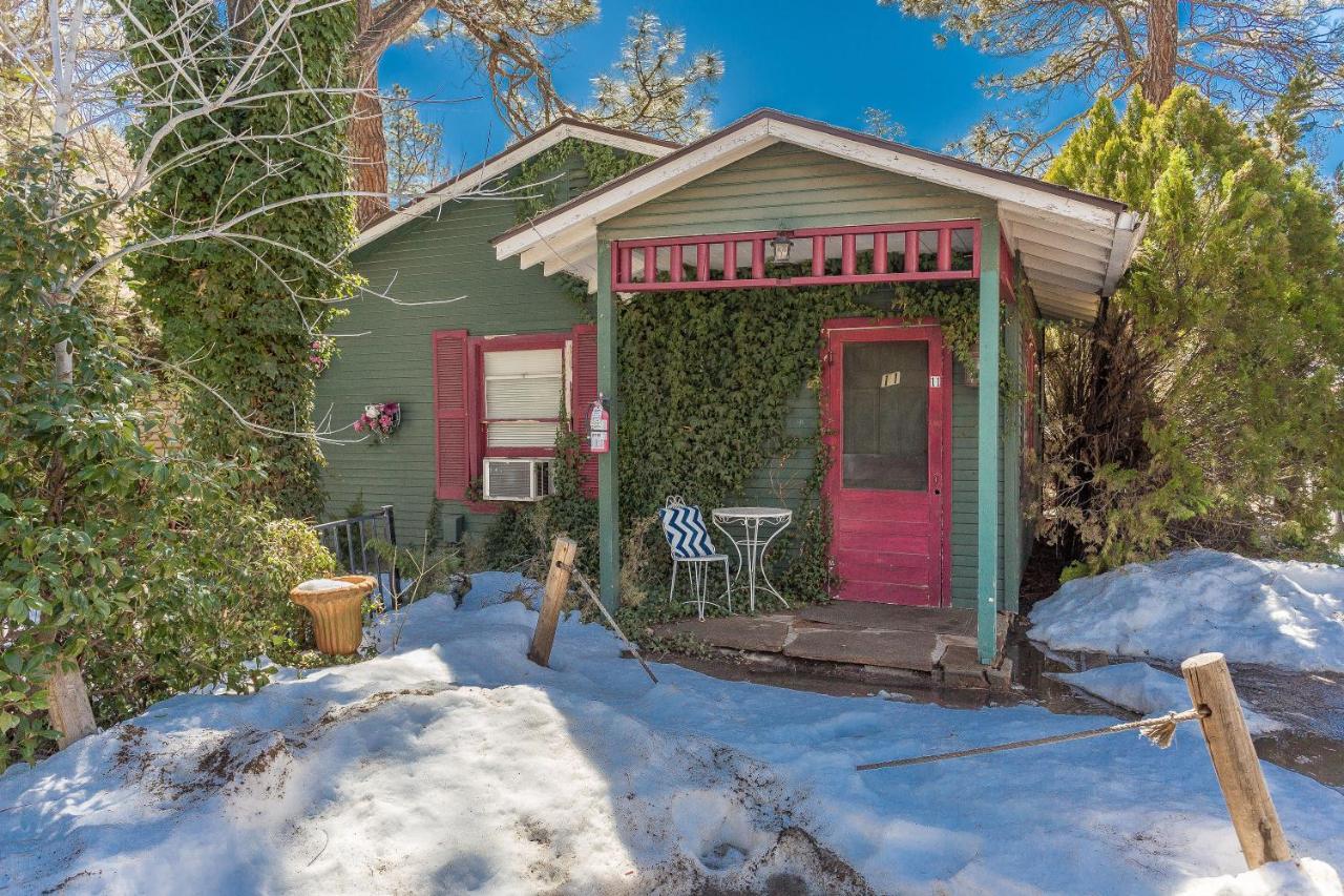 Apple Creek Cottages Prescott Exterior photo